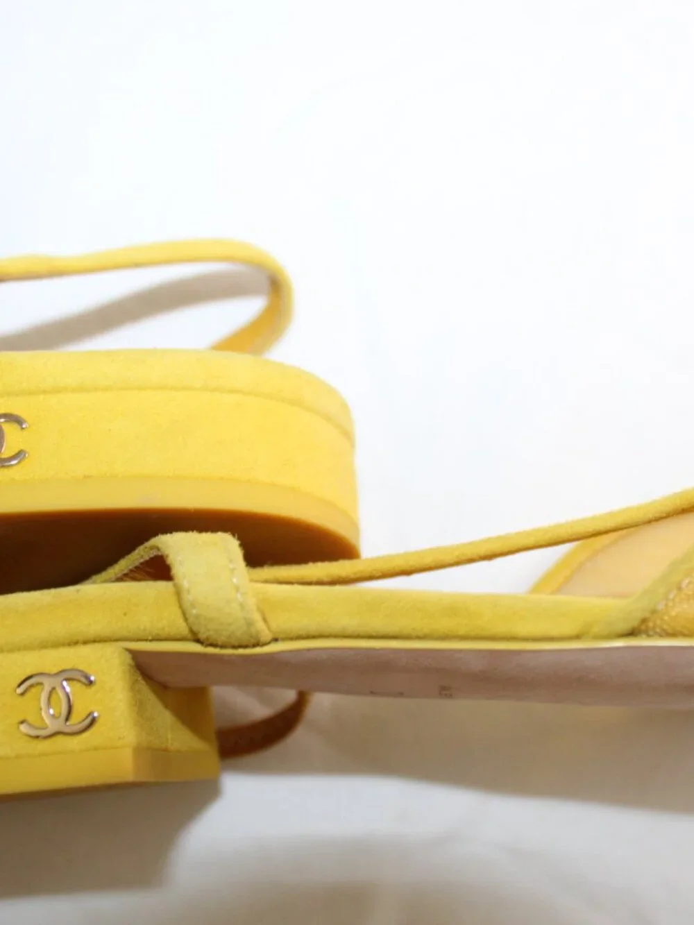 Chanel Yellow Slingback Ballet Flats Pumps Two Tone CC Suede Mesh 38
